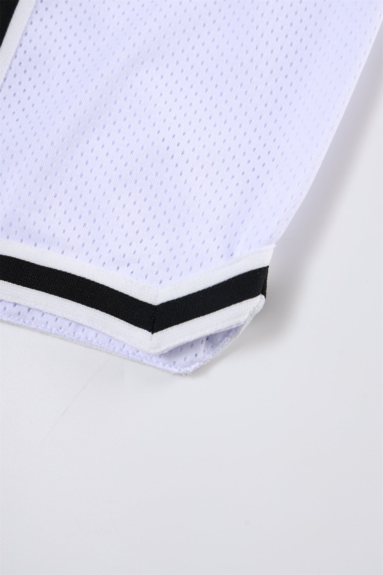 MESH BASKETBALL SHORTS