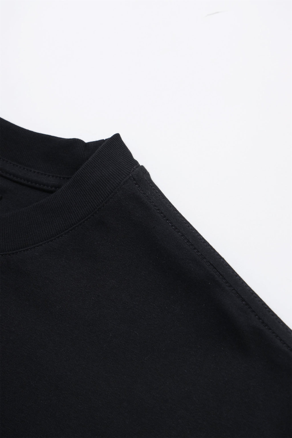 RETRO LOGO RHINESTONE TEE - BLACK
