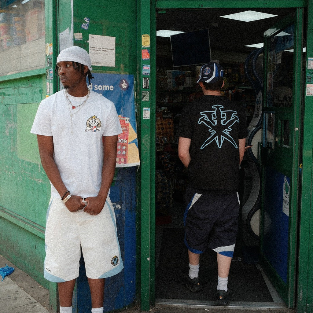 UNKNOWN X VRUNK TEE - WHITE